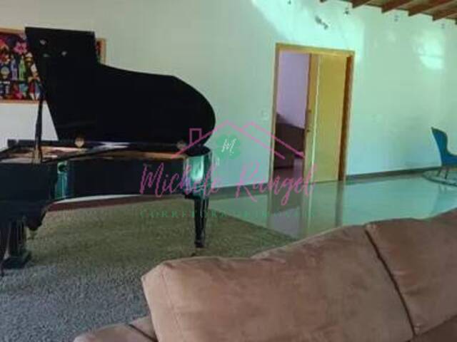 #13 - Casa em condomínio para Locação em Jacareí - SP - 2