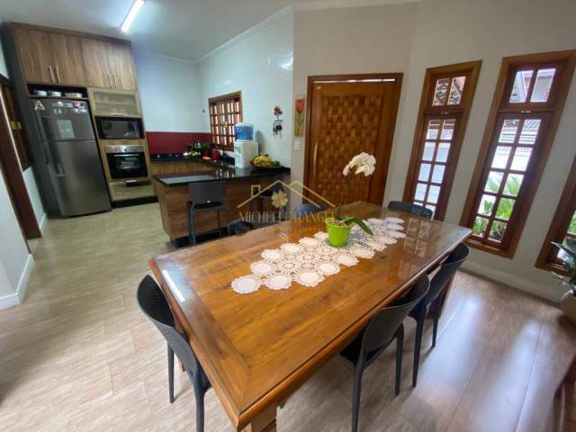 Casa para Venda em Jacareí - 4