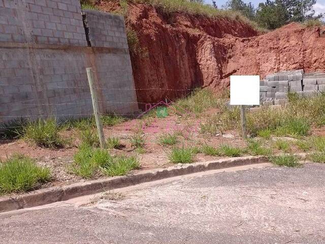 #93 - Terreno para Venda em Jacareí - SP - 2