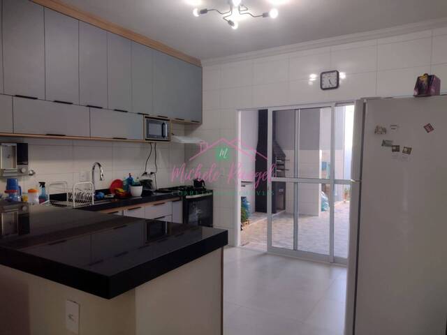 #133 - Casa em condomínio para Venda em Jacareí - SP - 2