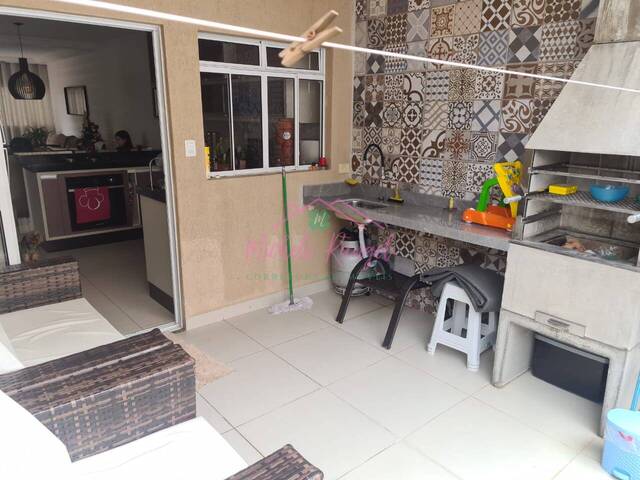 #137 - Casa para Venda em Jacareí - SP