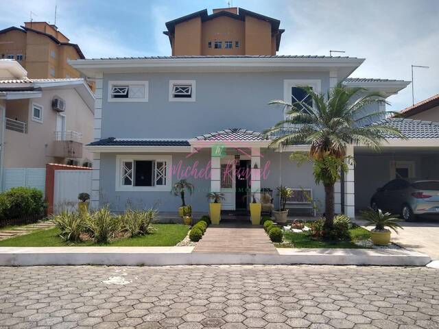#150 - Casa em condomínio para Locação em Jacareí - SP - 2