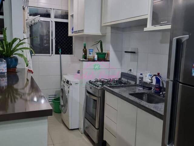 #300 - Apartamento para Venda em Jacareí - SP - 2