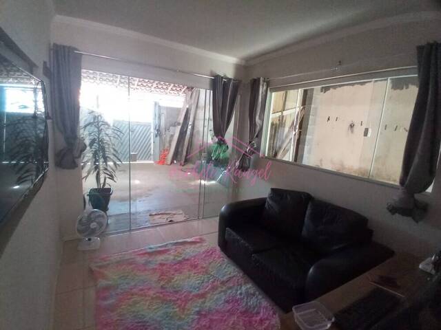 #303 - Casa para Venda em Jacareí - SP - 1