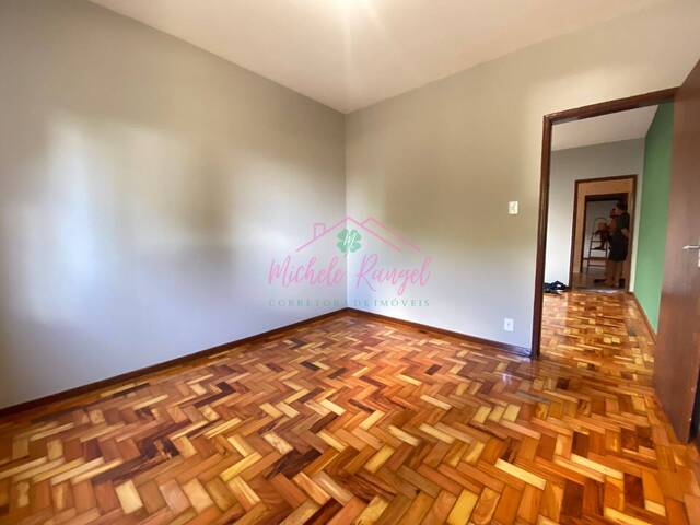 #332 - Casa para Venda em Jacareí - SP - 3