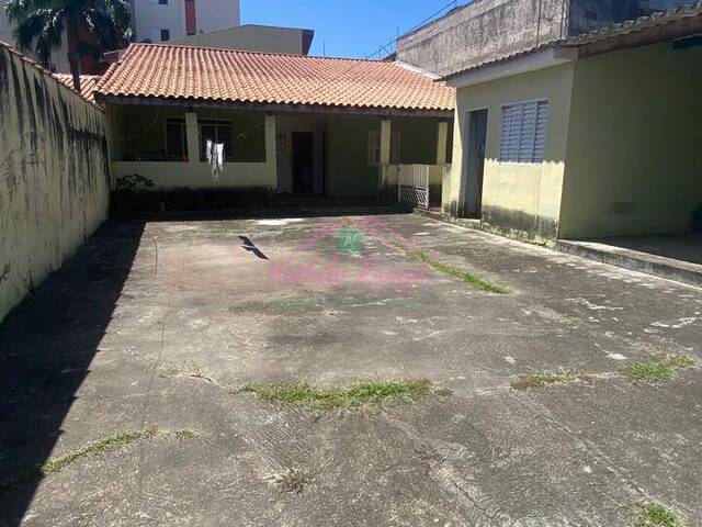 #369 - Casa para Venda em Jacareí - SP - 1