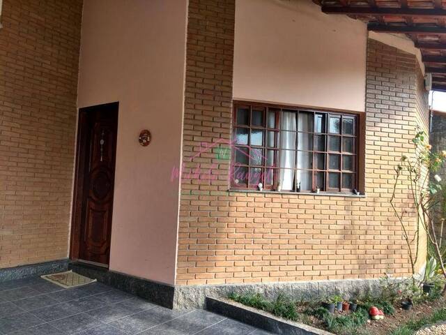 #370 - Casa para Venda em Jacareí - SP - 1