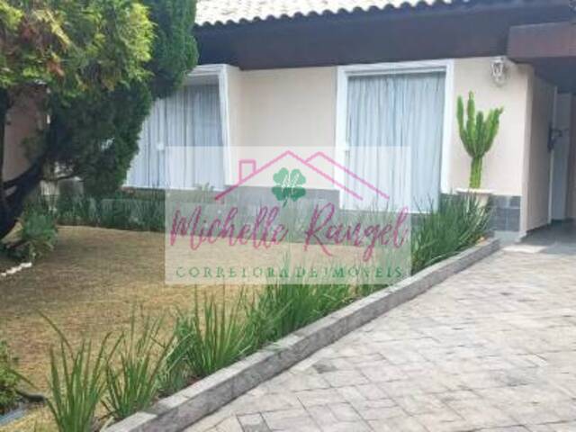 #412 - Casa para Locação em São José dos Campos - SP - 2