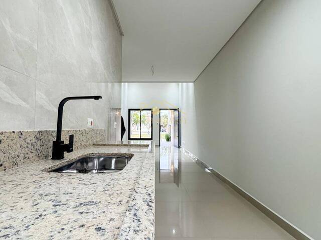 Casa para Venda em Jacareí - 5