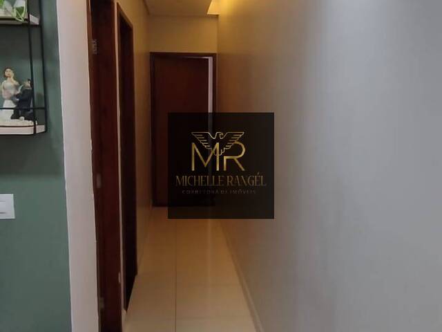 #489 - Casa para Venda em Jacareí - SP