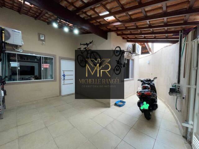 #491 - Casa para Venda em Jacareí - SP