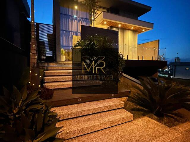 Venda em Condomínio Residencial Fogaça - Jacareí