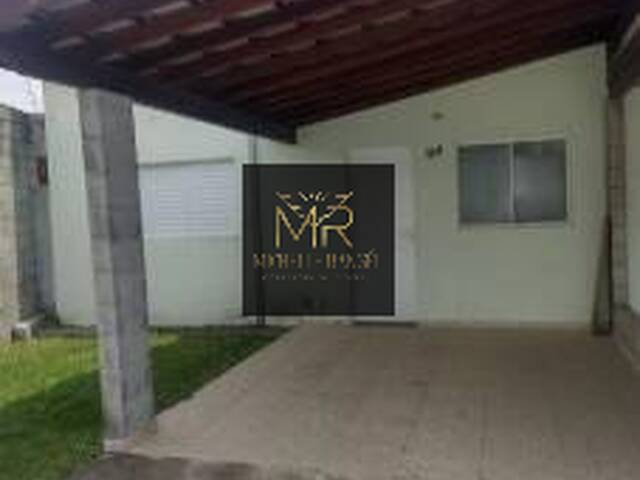 #520 - Casa em condomínio para Venda em Jacareí - SP