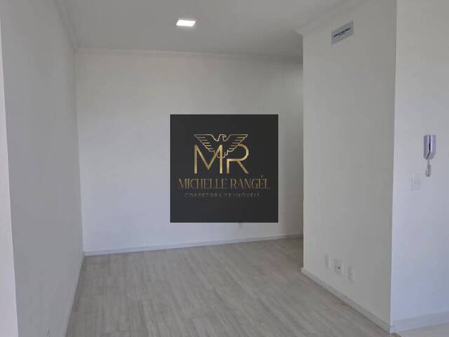 Apartamento para Venda em Jacareí - 4